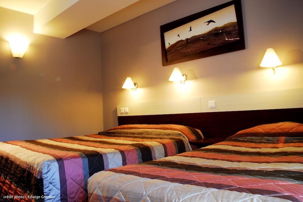 Hotel Les Hirondelles Orcines Pokoj fotografie