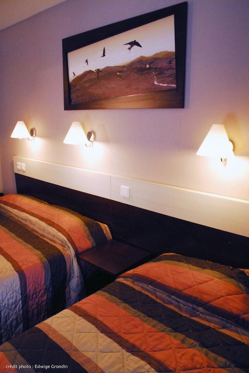 Hotel Les Hirondelles Orcines Pokoj fotografie